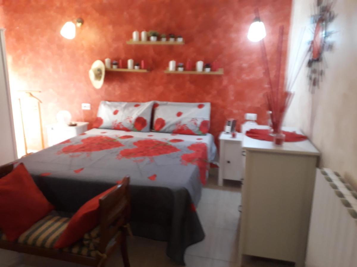Suites Rome Пескара Екстер'єр фото