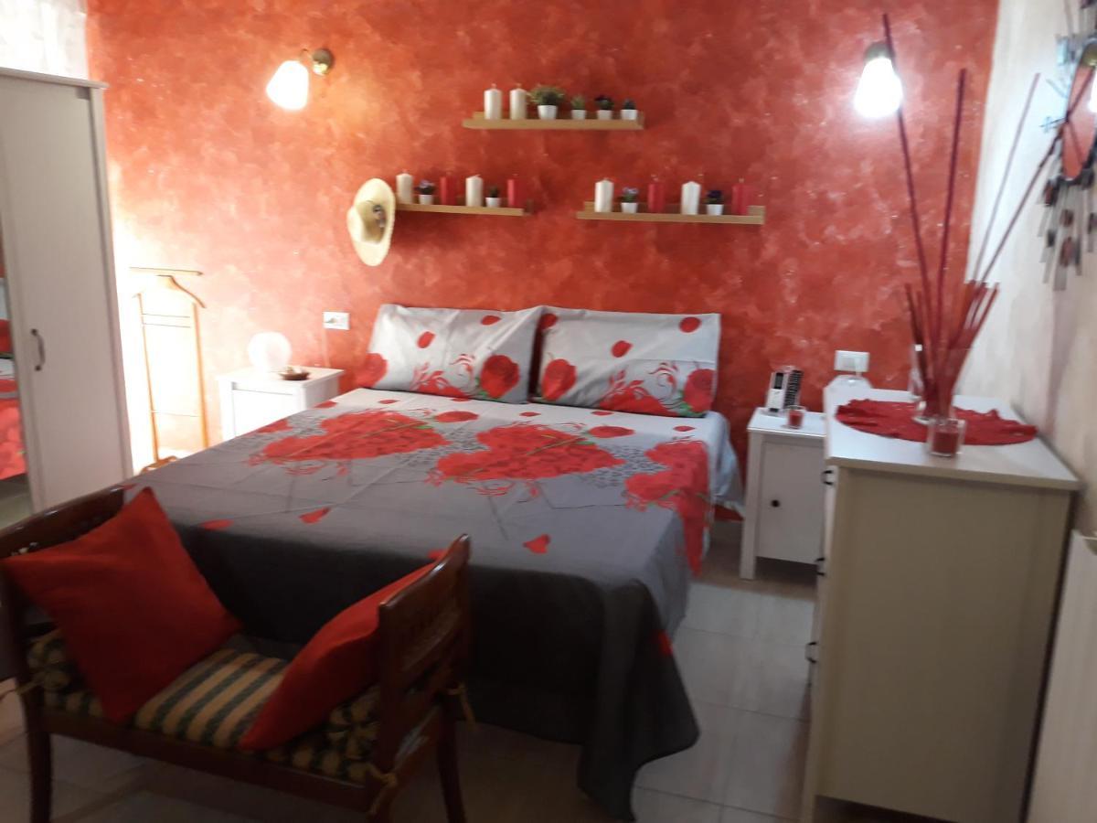 Suites Rome Пескара Екстер'єр фото